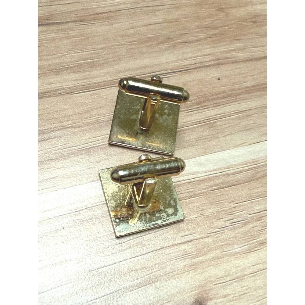Vintage Towncraft Gold Tone Rectangular Floral Motif Cufflinks with Original Box